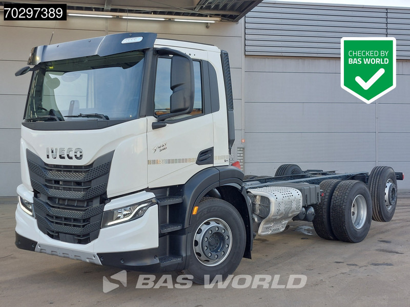 Iveco S-Way 340 6X2 NEW! Chassis Lift- Steering axle ON Automatic - Camião chassi: foto 1 Iveco S-Way 340 6X2 NEW! Chassis Lift- Steering axle ON Automatic - Camião chassi: foto 1