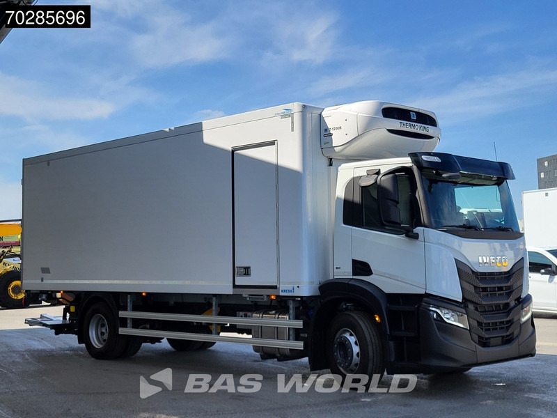 Iveco S-Way 400 4X2 NEW! 19t Thermo King T-1200 ATP Automatic 2000kg Ladebordwand Euro 6 - Camião frigorífico: foto 3 Iveco S-Way 400 4X2 NEW! 19t Thermo King T-1200 ATP Automatic 2000kg Ladebordwand Euro 6 - Camião frigorífico: foto 3