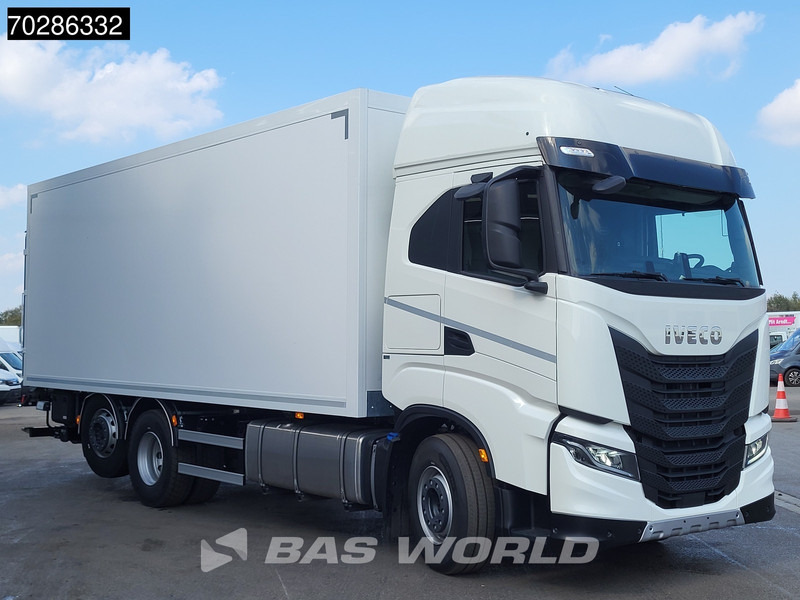 Iveco S-Way 490 6X2 NEW! 2000kg Ladebordwand Retarder Lift+Steering-Axle Navi LED - Camião furgão: foto 3 Iveco S-Way 490 6X2 NEW! 2000kg Ladebordwand Retarder Lift+Steering-Axle Navi LED - Camião furgão: foto 3