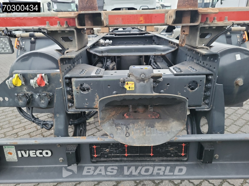 Camião transportador de contêineres/ Caixa móvel Iveco S-Way 510 6X2 Retarder Full Air Lift Axle BDF Euro 6: foto 11 Camião transportador de contêineres/ Caixa móvel Iveco S-Way 510 6X2 Retarder Full Air Lift Axle BDF Euro 6: foto 11