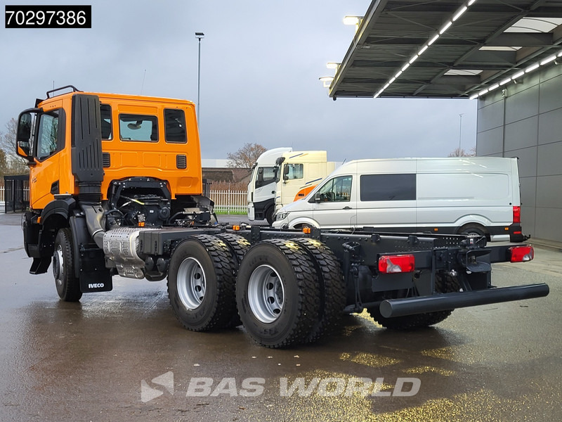 Iveco X-Way 420 6X4 NEW! OFF Chassis steelsuspension Automatic Euro 6 - Camião chassi: foto 2 Iveco X-Way 420 6X4 NEW! OFF Chassis steelsuspension Automatic Euro 6 - Camião chassi: foto 2