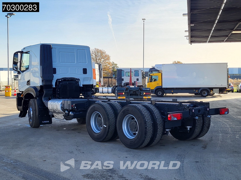 Iveco X-Way 500 X-Way 6X4 NEW 6x4 chassis Sleepercab Rear Air suspension Automatic Euro 6 - Camião chassi: foto 2 Iveco X-Way 500 X-Way 6X4 NEW 6x4 chassis Sleepercab Rear Air suspension Automatic Euro 6 - Camião chassi: foto 2