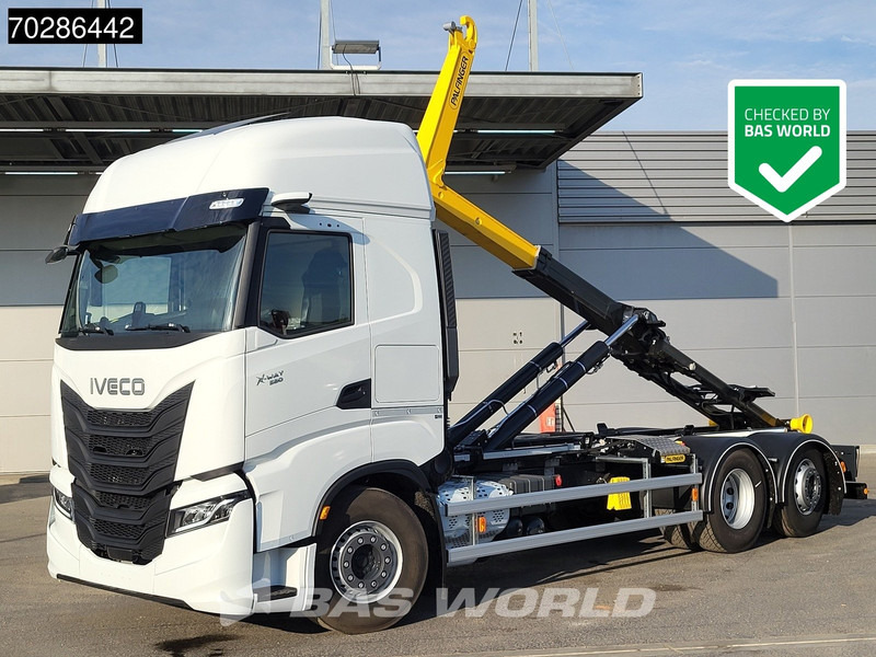 Iveco X-Way 580 6X2 NEW Palfinger PHT20SLD5 Hooklift Lift+steering Axle Automatic Navi ACC LED - Camião polibenne: foto 1 Iveco X-Way 580 6X2 NEW Palfinger PHT20SLD5 Hooklift Lift+steering Axle Automatic Navi ACC LED - Camião polibenne: foto 1