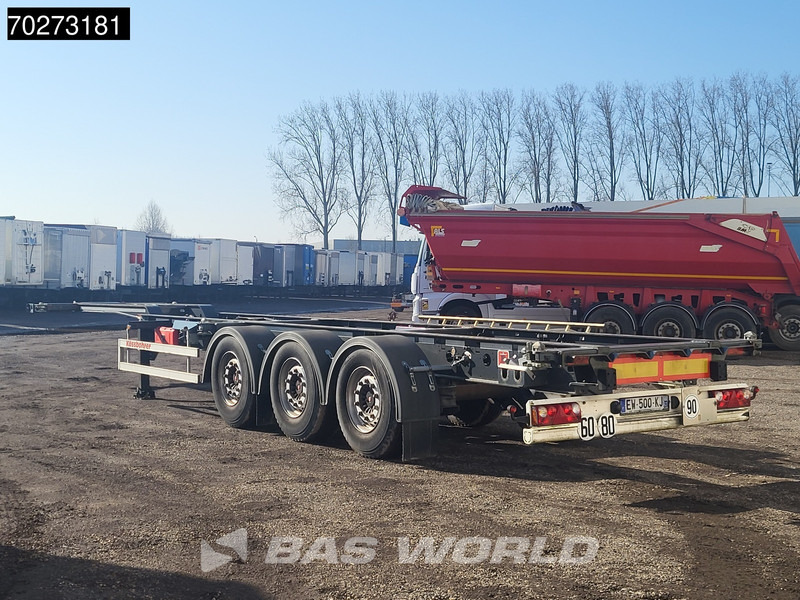 Kässbohrer Multi 3 axles - Semi-reboque transportador de contêineres/ Caixa móvel: foto 2 Kässbohrer Multi 3 axles - Semi-reboque transportador de contêineres/ Caixa móvel: foto 2