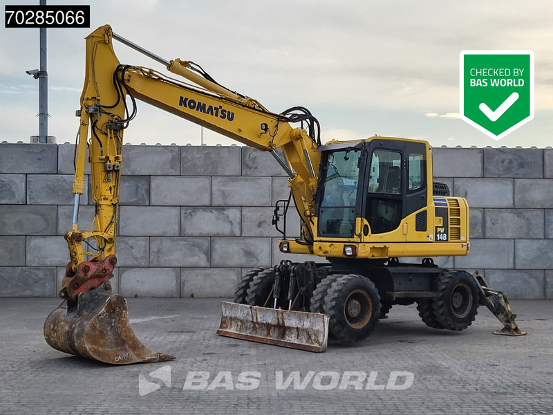 Komatsu PW148 -8 - Escavadeira de rodas: foto 1 Komatsu PW148 -8 - Escavadeira de rodas: foto 1