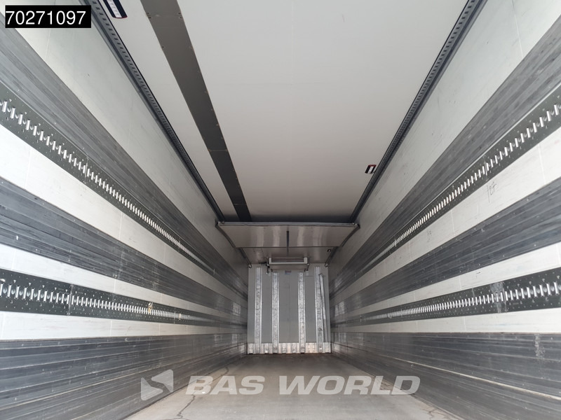 Krone Blueeze 3 axles Tailgate Liftachse Ladebordwand - Semi-reboque frigorífico: foto 2 Krone Blueeze 3 axles Tailgate Liftachse Ladebordwand - Semi-reboque frigorífico: foto 2
