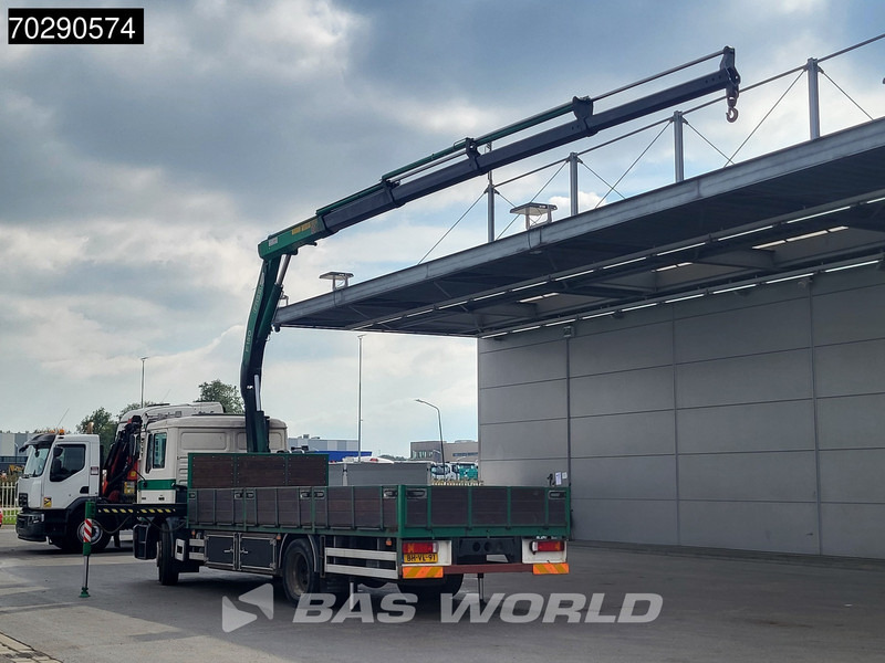 MAN 18.224 18 M 4X2 NL-Truck APK Fassi F150A.24 Kran Crane Manual Euro 2 - Camião de caixa aberta/ Plataforma, Camião grua: foto 2 MAN 18.224 18 M 4X2 NL-Truck APK Fassi F150A.24 Kran Crane Manual Euro 2 - Camião de caixa aberta/ Plataforma, Camião grua: foto 2