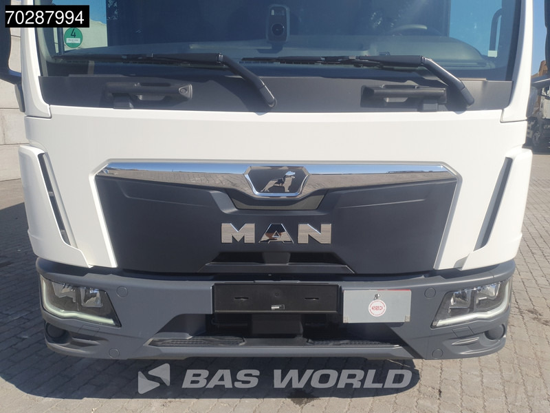 Camião furgão MAN TGL 12.250 4X2 1500kg Ladebordwand Automatic Euro 6: foto 8