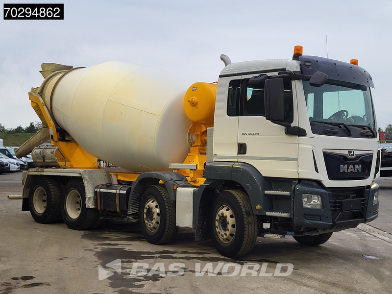 MAN TGS 32.420 8X4 9m3 Stetter Mixer Steel Suspension Automatic Euro 6 - Camião betoneira: foto 3 MAN TGS 32.420 8X4 9m3 Stetter Mixer Steel Suspension Automatic Euro 6 - Camião betoneira: foto 3