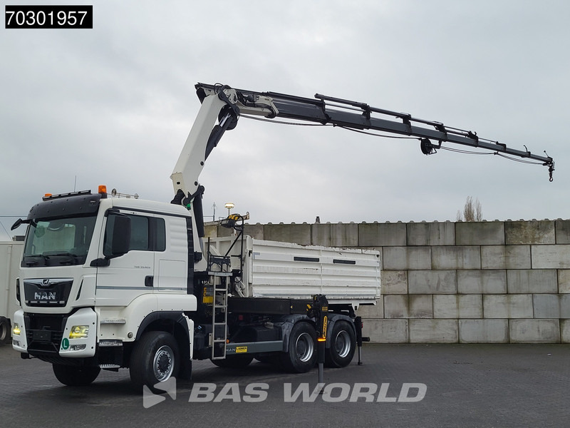 MAN TGS 33.420 6X6 Palfinger PK33002 EH Crane 12m3 tipper Manual Retarder Big-Axle Euro 6 - Camião basculante, Camião grua: foto 3 MAN TGS 33.420 6X6 Palfinger PK33002 EH Crane 12m3 tipper Manual Retarder Big-Axle Euro 6 - Camião basculante, Camião grua: foto 3