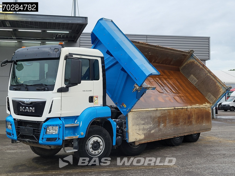 MAN TGS 35.440 8X4 14m3 Meiller 2-way tipper Automatic Big-Axle Steelsuspension Euro 6 - Camião basculante: foto 3 MAN TGS 35.440 8X4 14m3 Meiller 2-way tipper Automatic Big-Axle Steelsuspension Euro 6 - Camião basculante: foto 3