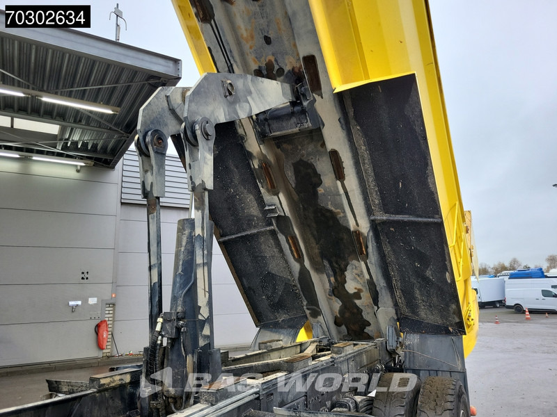 MAN TGS 35.440 8X4 14m3 tipper Steelsuspension Big-Axle Retarder Automatic Euro 6 - Camião basculante: foto 5 MAN TGS 35.440 8X4 14m3 tipper Steelsuspension Big-Axle Retarder Automatic Euro 6 - Camião basculante: foto 5