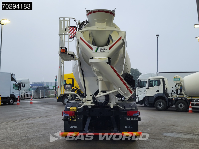 MAN TGS 41.440 8X4 New! 12m3 Stetter Mixer Big-Axle Steelsuspension Automatic Euro 6 - Camião betoneira: foto 5 MAN TGS 41.440 8X4 New! 12m3 Stetter Mixer Big-Axle Steelsuspension Automatic Euro 6 - Camião betoneira: foto 5