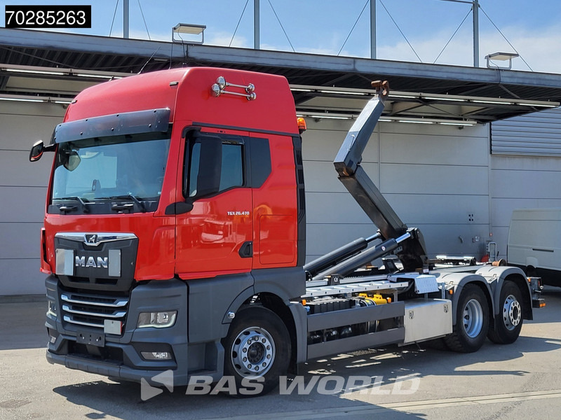 MAN TGX 26.470 TGX 6X2 21 Tonnes VDL hooklift Retarder Lift+Lenkachse ACC Navi Euro 6 - Camião polibenne: foto 2 MAN TGX 26.470 TGX 6X2 21 Tonnes VDL hooklift Retarder Lift+Lenkachse ACC Navi Euro 6 - Camião polibenne: foto 2