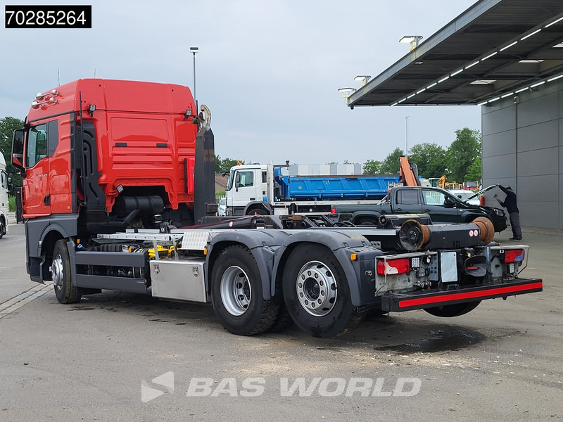 MAN TGX26.470 TGX 6X2 21 Tonnes VDL hooklift ADR Retarder Lift+Lenkachse ACC Navi Euro 6 - Camião polibenne: foto 5 MAN TGX26.470 TGX 6X2 21 Tonnes VDL hooklift ADR Retarder Lift+Lenkachse ACC Navi Euro 6 - Camião polibenne: foto 5