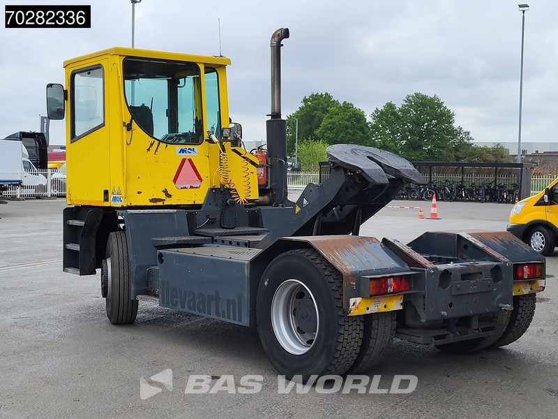 MOL YT200/4X2 4X2 Big-Axle Drumbrakes Hebesattel - Tractor de terminal: foto 2 MOL YT200/4X2 4X2 Big-Axle Drumbrakes Hebesattel - Tractor de terminal: foto 2
