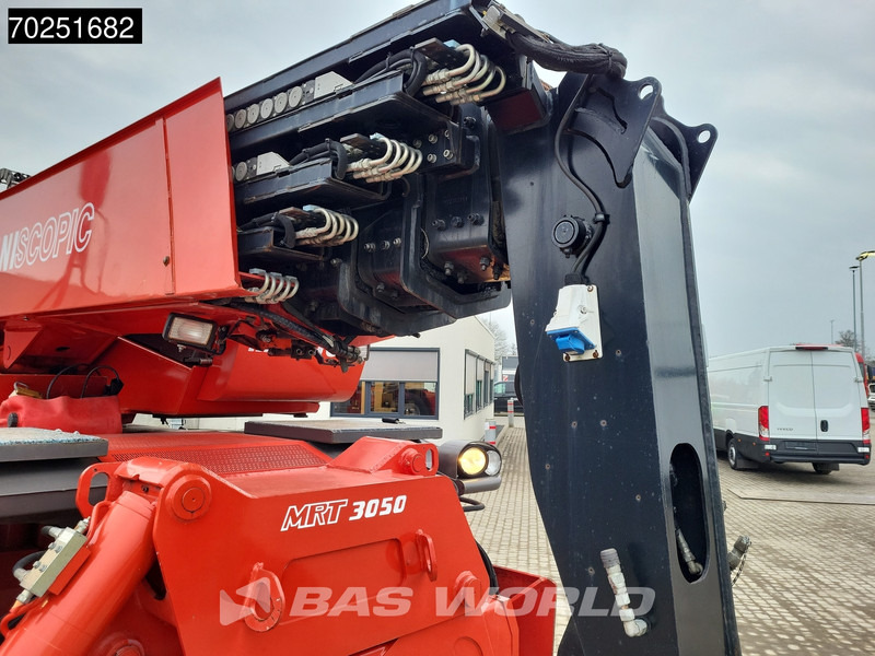 Empilhador telescópico novo Manitou MRT3050 BOOM CYLINDER MISSING: foto 13