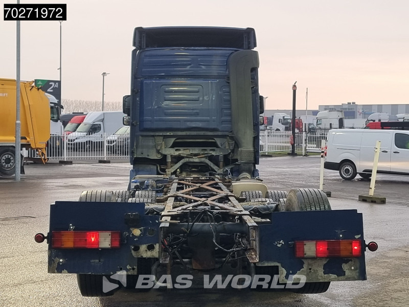 Mercedes-Benz Actros 2651 8X4 Lift+Lenkachse Automatic Retarder Euro 5 - Camião chassi: foto 3 Mercedes-Benz Actros 2651 8X4 Lift+Lenkachse Automatic Retarder Euro 5 - Camião chassi: foto 3