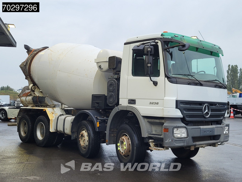 Mercedes-Benz Actros 3236 8X4 9m3 Liebherr Mixer Big-Axle Steelsuspension 3-Pedals Euro 3 - Camião betoneira: foto 3 Mercedes-Benz Actros 3236 8X4 9m3 Liebherr Mixer Big-Axle Steelsuspension 3-Pedals Euro 3 - Camião betoneira: foto 3