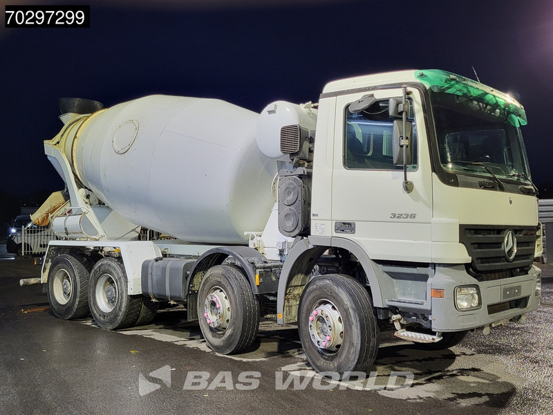Mercedes-Benz Actros 3236 8X4 9m3 mixer Automatic Steelsuspension Euro 3 - Camião betoneira: foto 3 Mercedes-Benz Actros 3236 8X4 9m3 mixer Automatic Steelsuspension Euro 3 - Camião betoneira: foto 3