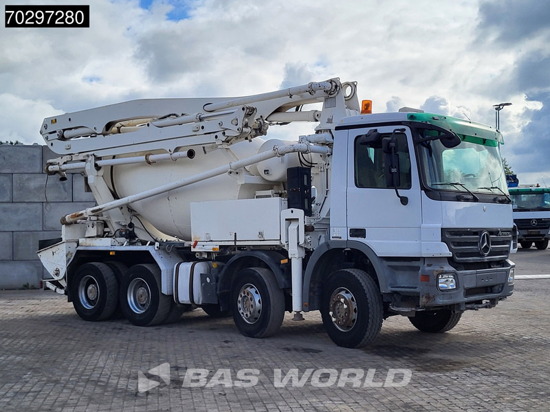 Mercedes-Benz Actros 3241 8X4 7m3 Putzmeister TMM 21-3 Retarder Big-Axle 3-Pedals Steelsuspension Euro 4 - Camião betoneira: foto 3 Mercedes-Benz Actros 3241 8X4 7m3 Putzmeister TMM 21-3 Retarder Big-Axle 3-Pedals Steelsuspension Euro 4 - Camião betoneira: foto 3
