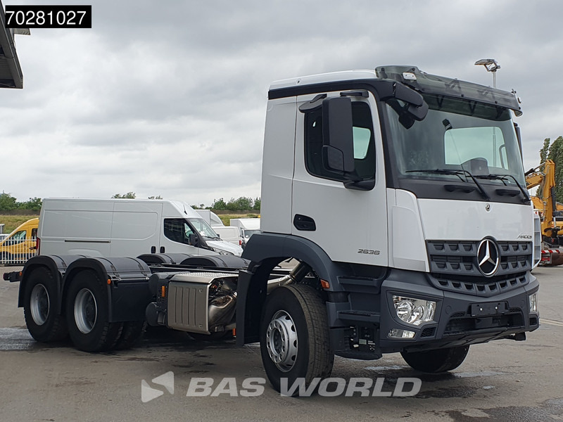 Mercedes-Benz Arocs 2636 6X4 NEW chassis Flywheel PTO Big-Axle Automatic Steelsuspension Euro 6 - Camião chassi: foto 3 Mercedes-Benz Arocs 2636 6X4 NEW chassis Flywheel PTO Big-Axle Automatic Steelsuspension Euro 6 - Camião chassi: foto 3