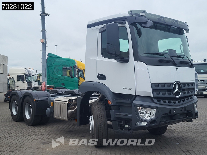 Mercedes-Benz Arocs 2636 6X4 NEW chassis Flywheel PTO Big-Axle Automatic Steelsuspension Euro 6 - Camião chassi: foto 3 Mercedes-Benz Arocs 2636 6X4 NEW chassis Flywheel PTO Big-Axle Automatic Steelsuspension Euro 6 - Camião chassi: foto 3