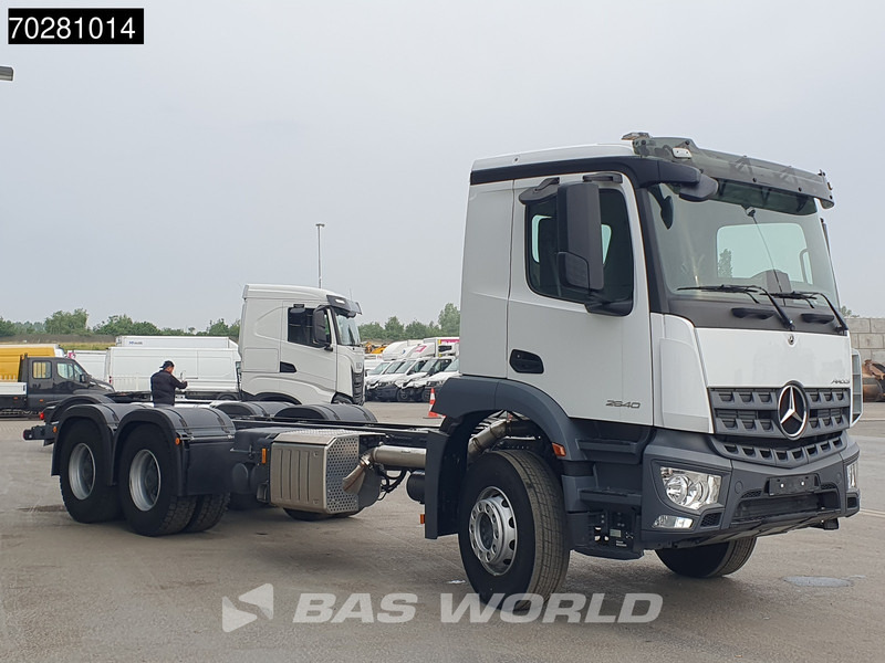 Mercedes-Benz Arocs 2640 6X4 NEW Chassis Big-Axle Automatic Euro 6 - Camião chassi: foto 3 Mercedes-Benz Arocs 2640 6X4 NEW Chassis Big-Axle Automatic Euro 6 - Camião chassi: foto 3