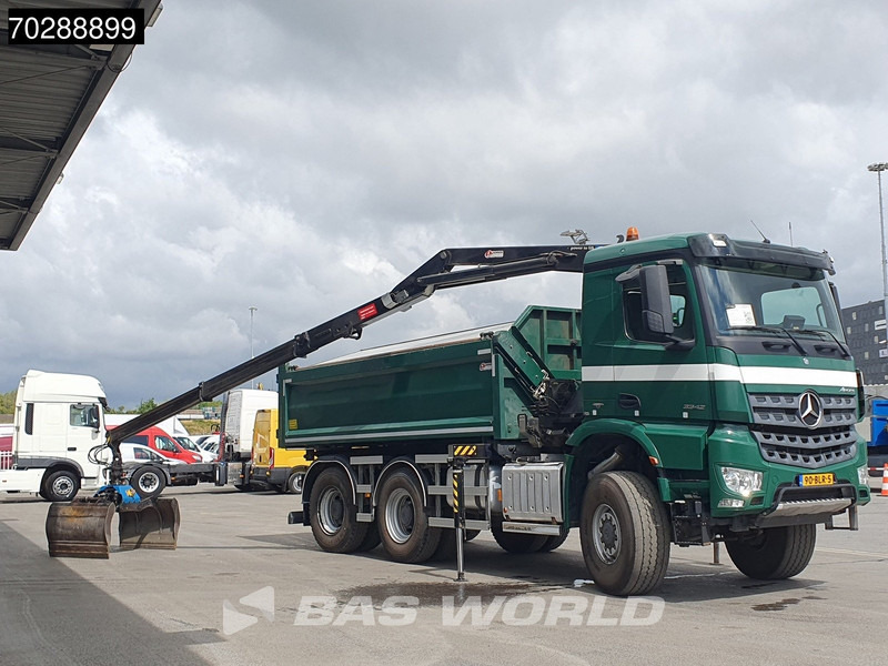 Mercedes-Benz Arocs 3342 Arocs 6X6 NL-Truck HMF 1643 Z-Crane Kran Steering Axle Big-Axle Euro 6 - Camião basculante, Camião grua: foto 5 Mercedes-Benz Arocs 3342 Arocs 6X6 NL-Truck HMF 1643 Z-Crane Kran Steering Axle Big-Axle Euro 6 - Camião basculante, Camião grua: foto 5