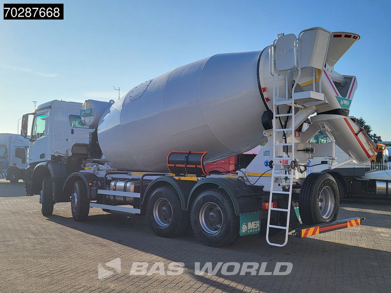 Mercedes-Benz Arocs 4142 8X4 New! 12m3 IMER Mixer Steelsuspension Automatic Big-Axle Euro 6 - Camião betoneira: foto 2 Mercedes-Benz Arocs 4142 8X4 New! 12m3 IMER Mixer Steelsuspension Automatic Big-Axle Euro 6 - Camião betoneira: foto 2