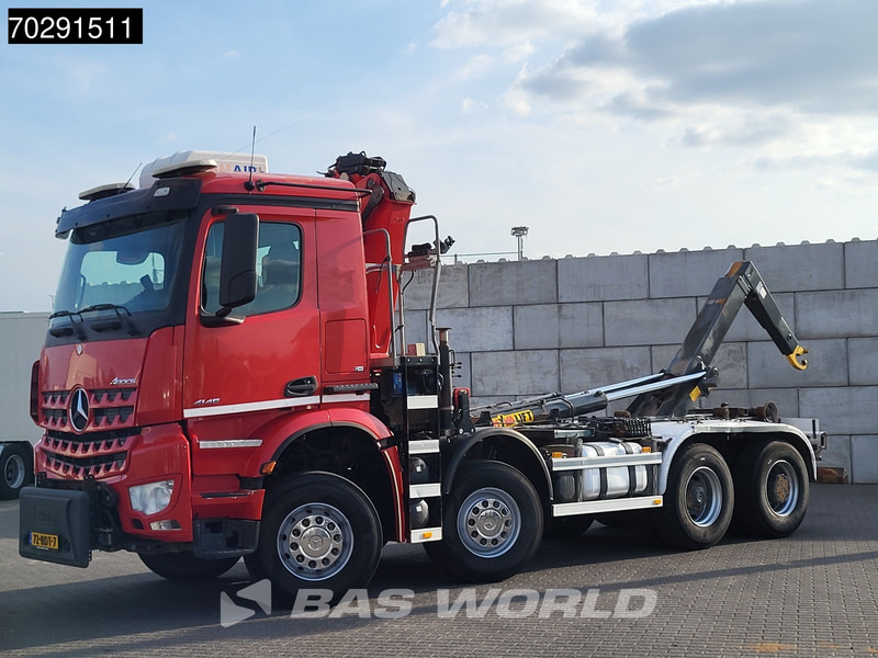 Camião polibenne, Camião grua Mercedes-Benz Arocs 4145 8X4 NL-Truck HMF RCL 5300 Crane Hyva 26-51-S Hooklift Steelsuspension Big-Axle Automatic Euro 6: foto 11 Camião polibenne, Camião grua Mercedes-Benz Arocs 4145 8X4 NL-Truck HMF RCL 5300 Crane Hyva 26-51-S Hooklift Steelsuspension Big-Axle Automatic Euro 6: foto 11