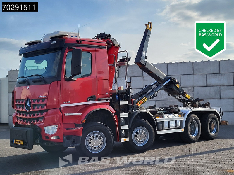 Mercedes-Benz Arocs 4145 8X4 NL-Truck HMF RCL 5300 Crane Hyva 26-51-S Hooklift Steelsuspension Big-Axle Automatic Euro 6 - Camião polibenne, Camião grua: foto 1 Mercedes-Benz Arocs 4145 8X4 NL-Truck HMF RCL 5300 Crane Hyva 26-51-S Hooklift Steelsuspension Big-Axle Automatic Euro 6 - Camião polibenne, Camião grua: foto 1
