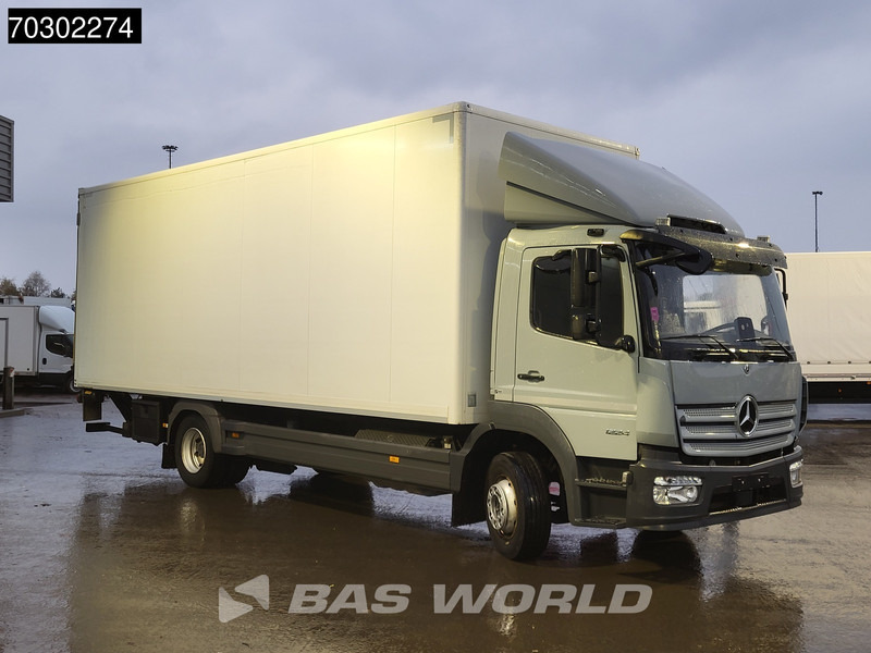 Mercedes-Benz Atego 1224 Atego 4X2 6-Cylinder 12t Automatic Tail Gate Euro 6 - Camião furgão: foto 3 Mercedes-Benz Atego 1224 Atego 4X2 6-Cylinder 12t Automatic Tail Gate Euro 6 - Camião furgão: foto 3