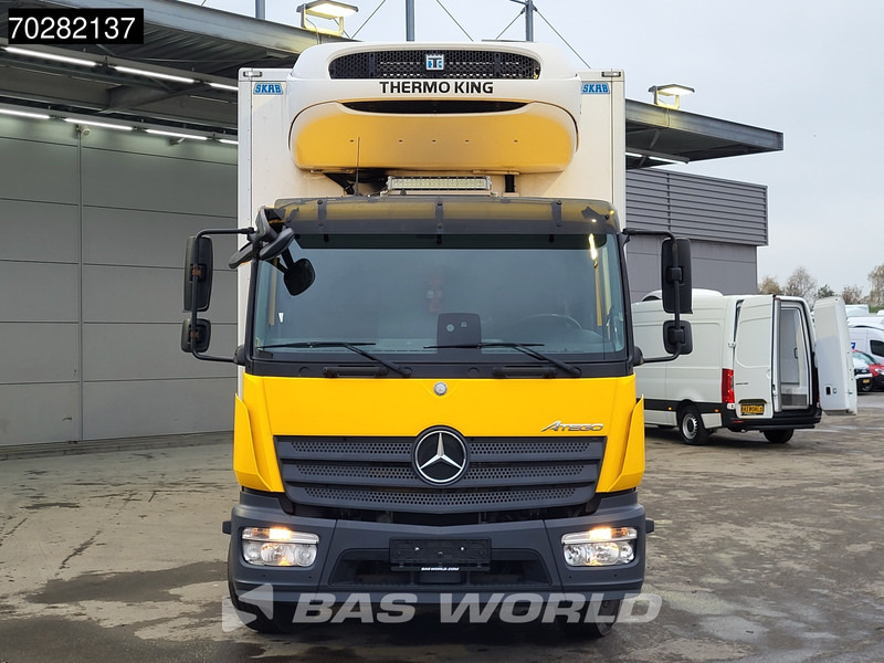 Camião frigorífico Mercedes-Benz Atego 1524 Atego 4X2 16t Thermo King T1200-R 1500kg Zepro tailgate Euro 6: foto 16 Camião frigorífico Mercedes-Benz Atego 1524 Atego 4X2 16t Thermo King T1200-R 1500kg Zepro tailgate Euro 6: foto 16