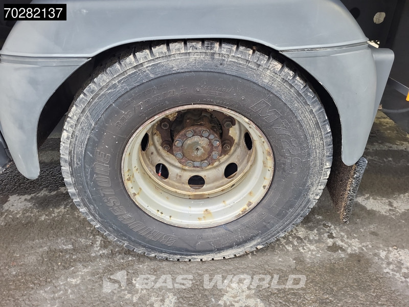 Camião frigorífico Mercedes-Benz Atego 1524 Atego 4X2 16t Thermo King T1200-R 1500kg Zepro tailgate Euro 6: foto 11 Camião frigorífico Mercedes-Benz Atego 1524 Atego 4X2 16t Thermo King T1200-R 1500kg Zepro tailgate Euro 6: foto 11