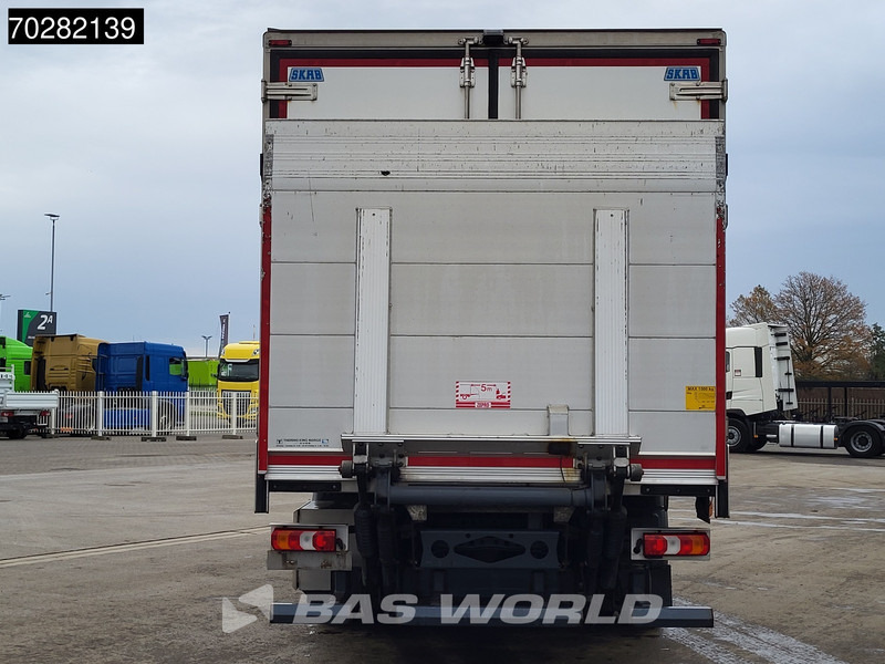 Mercedes-Benz Atego 1524 Atego 4X2 16tonner Thermo King T-1200R cooler 1500kg Ladebordwand Automatic - Camião frigorífico: foto 3 Mercedes-Benz Atego 1524 Atego 4X2 16tonner Thermo King T-1200R cooler 1500kg Ladebordwand Automatic - Camião frigorífico: foto 3