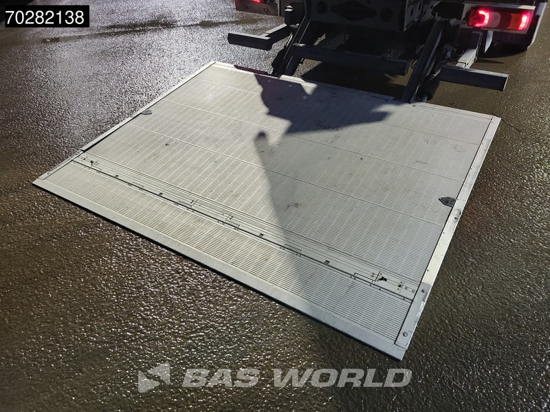 Mercedes-Benz Atego 1524 Atego 4X2 6-Cylinder Auromatic Thermo King Euro 6 - Camião frigorífico: foto 5 Mercedes-Benz Atego 1524 Atego 4X2 6-Cylinder Auromatic Thermo King Euro 6 - Camião frigorífico: foto 5