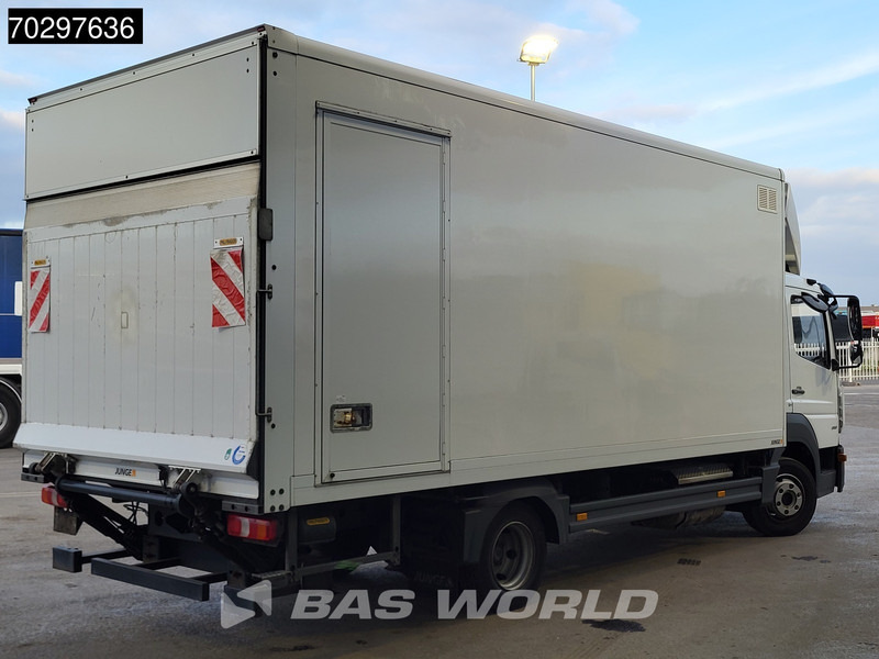 Mercedes-Benz Atego 818 4X2 1000kg Ladebordwand Automatic Euro 6 - Camião furgão: foto 5 Mercedes-Benz Atego 818 4X2 1000kg Ladebordwand Automatic Euro 6 - Camião furgão: foto 5