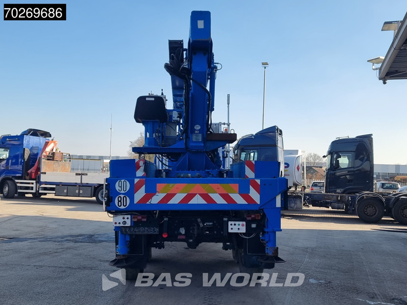 Mercedes-Benz Unimog 6X6 Unimog Engin EGI TP 226 hubarbeitsbühne Manual Euro 2 - Camião grua: foto 5 Mercedes-Benz Unimog 6X6 Unimog Engin EGI TP 226 hubarbeitsbühne Manual Euro 2 - Camião grua: foto 5