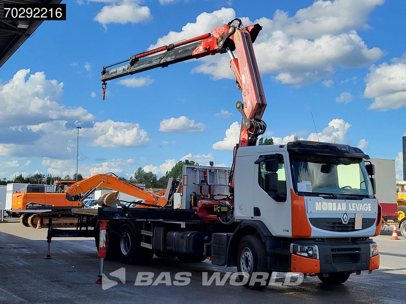 Renault Premium 370 6X2 Fassi F330B.23 Kran Crane Manual Big-Axle Lift-Axle Euro 4 - Camião de caixa aberta/ Plataforma, Camião grua: foto 3 Renault Premium 370 6X2 Fassi F330B.23 Kran Crane Manual Big-Axle Lift-Axle Euro 4 - Camião de caixa aberta/ Plataforma, Camião grua: foto 3