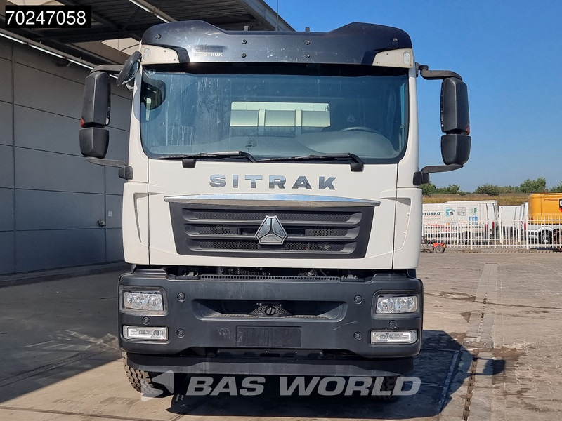 Sitrak G5 350 8X4 8m3 Liebherr Mixer Big-Axle Steelsuspension - Camião betoneira: foto 5 Sitrak G5 350 8X4 8m3 Liebherr Mixer Big-Axle Steelsuspension - Camião betoneira: foto 5