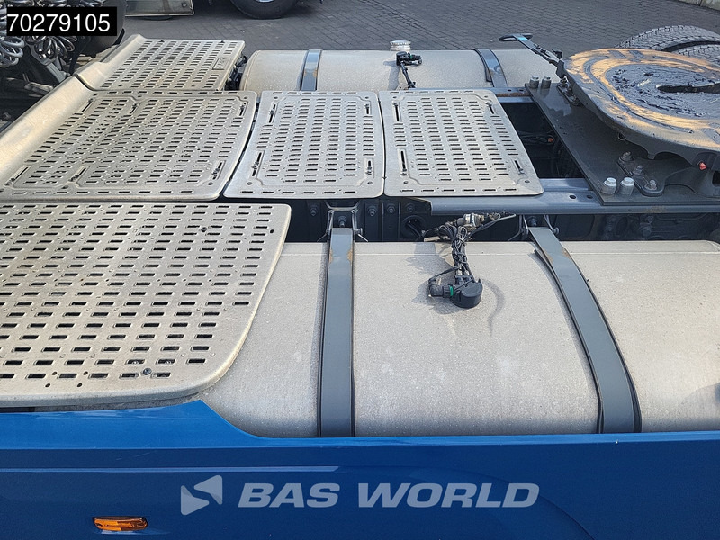 DAF XF 450 4X2 NL-Truck 2x Tanks Standklima - Tractor: foto 5 DAF XF 450 4X2 NL-Truck 2x Tanks Standklima - Tractor: foto 5