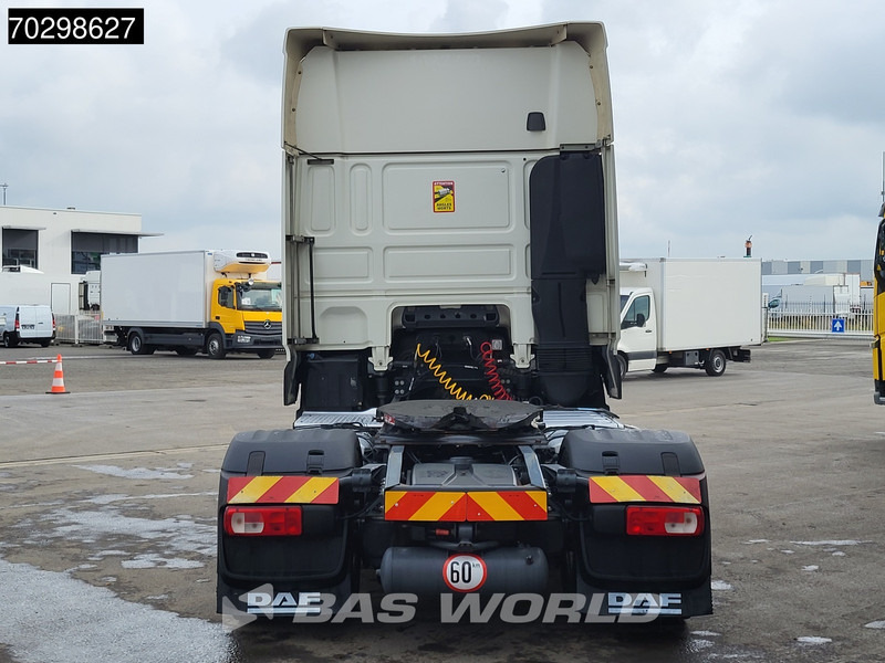 DAF XF 460 4X2 SSC 2xTanks Standklima ACC Euro 6 - Tractor: foto 3 DAF XF 460 4X2 SSC 2xTanks Standklima ACC Euro 6 - Tractor: foto 3