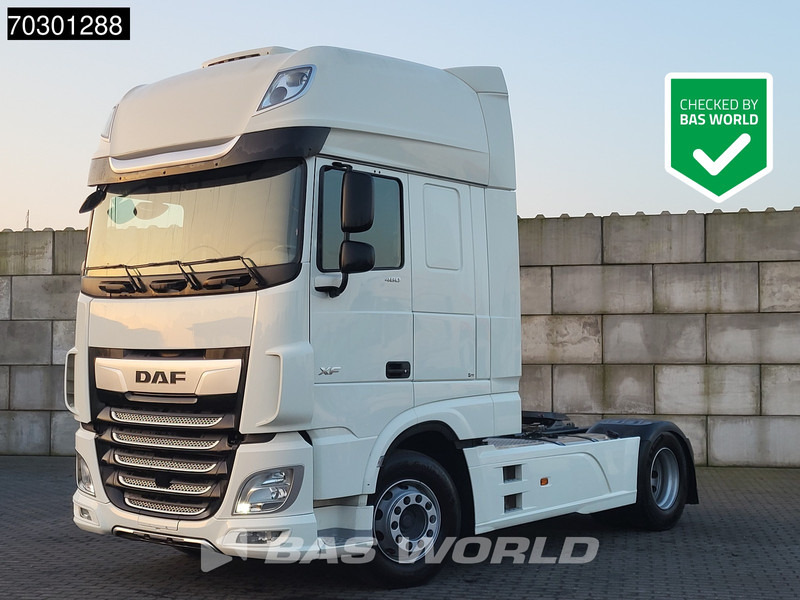 DAF XF 480 4X2 SSC Retarder 2xTanks Standklima - Tractor: foto 1 DAF XF 480 4X2 SSC Retarder 2xTanks Standklima - Tractor: foto 1