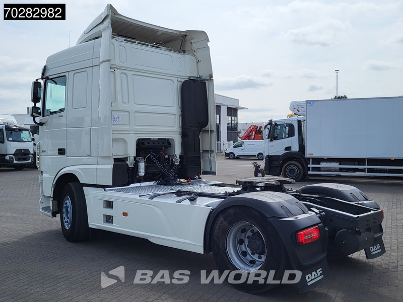 DAF XF 530 4X2 SC Retarder ADR Standklima Euro 6 - Tractor: foto 2 DAF XF 530 4X2 SC Retarder ADR Standklima Euro 6 - Tractor: foto 2