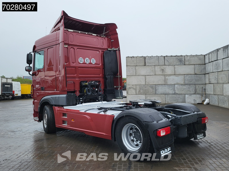 DAF XF 530 XF 4X2 Retarder ACC Standklima Euro 6 - Tractor: foto 2 DAF XF 530 XF 4X2 Retarder ACC Standklima Euro 6 - Tractor: foto 2