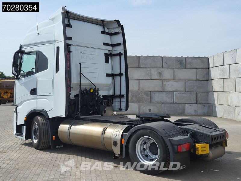 Iveco S-Way 460 4X2 LNG Retarder 2x Tanks Standklima - Tractor: foto 2 Iveco S-Way 460 4X2 LNG Retarder 2x Tanks Standklima - Tractor: foto 2