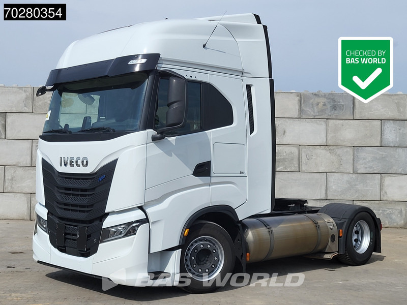 Iveco S-Way 460 4X2 LNG Retarder 2x Tanks Standklima - Tractor: foto 1 Iveco S-Way 460 4X2 LNG Retarder 2x Tanks Standklima - Tractor: foto 1