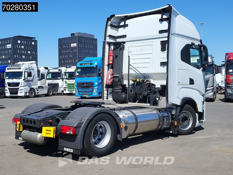Iveco S-Way 460 4X2 LNG Retarder 2x Tanks Standklima LED Navi - Tractor: foto 5 Iveco S-Way 460 4X2 LNG Retarder 2x Tanks Standklima LED Navi - Tractor: foto 5