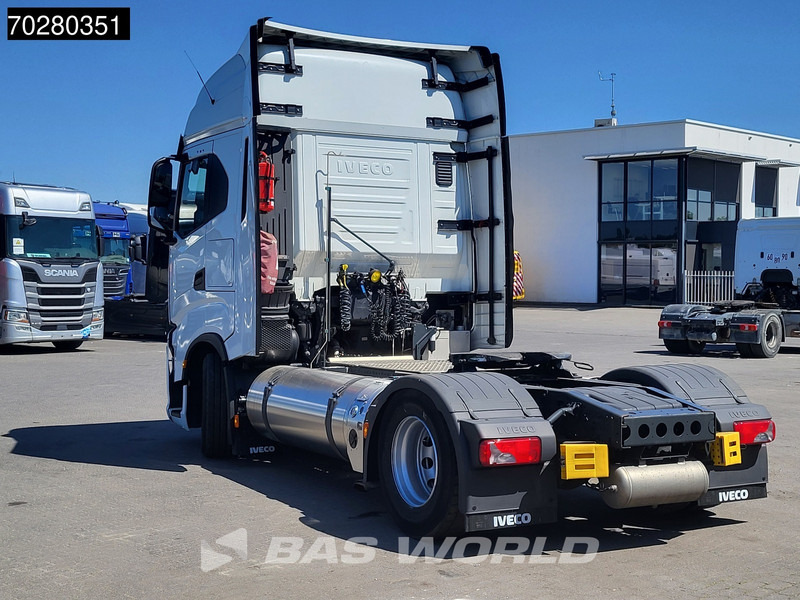 Iveco S-Way 460 4X2 LNG Retarder 2x Tanks Standklima LED Navi - Tractor: foto 2 Iveco S-Way 460 4X2 LNG Retarder 2x Tanks Standklima LED Navi - Tractor: foto 2